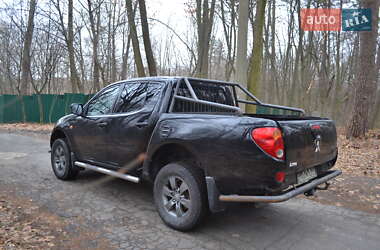 Пікап Mitsubishi L 200 2008 в Києві