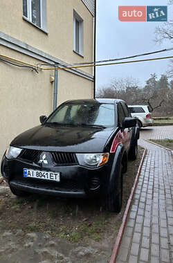 Пікап Mitsubishi L 200 2007 в Києві