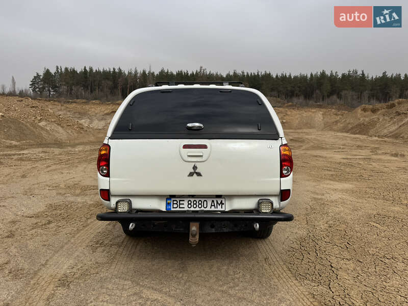 Пикап Mitsubishi L 200 2011 в Вознесенске