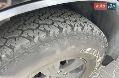 Пікап Mitsubishi L 200 2011 в 