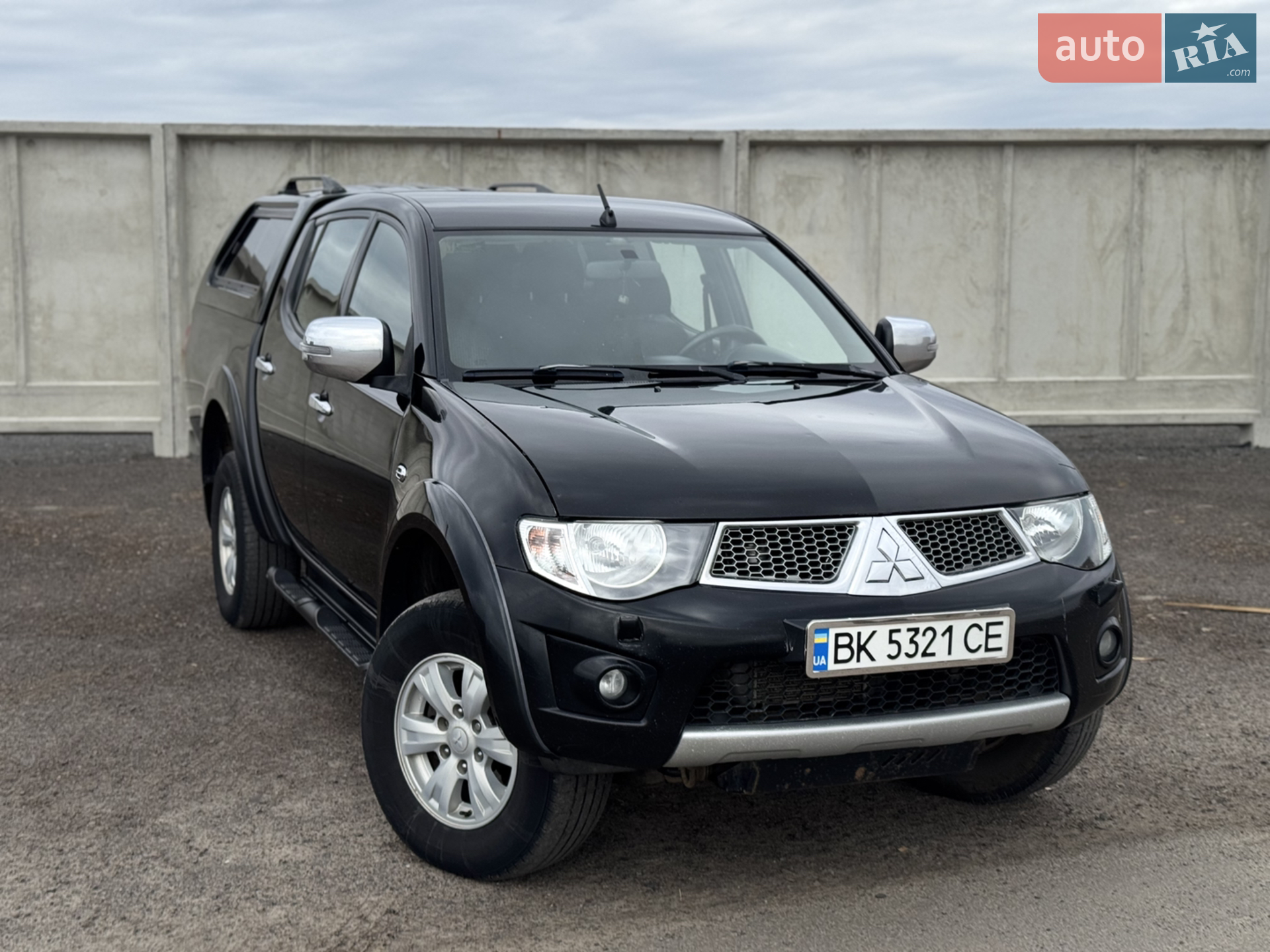 2013 Mitsubishi L200 - мініатюра 10