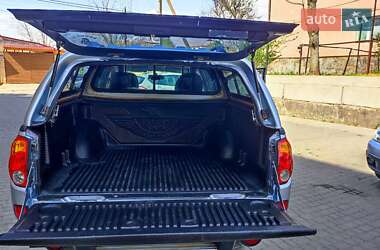 Пикап Mitsubishi L 200 2011 в 