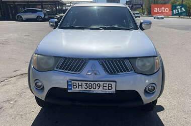 Пикап Mitsubishi L 200 2008 в 
