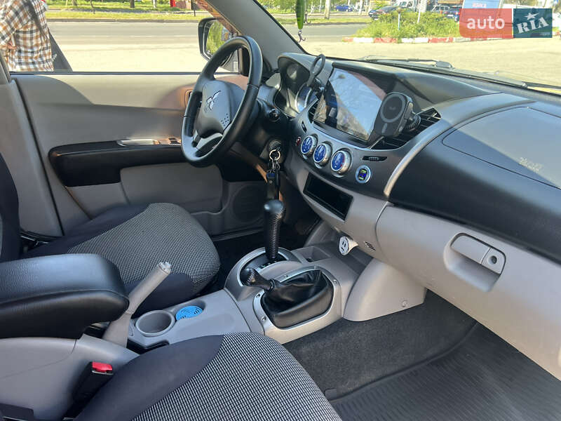 Пікап Mitsubishi L 200 2008 в Одесі