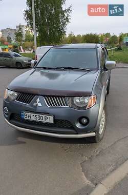 Пикап Mitsubishi L 200 2007 в Вишневом