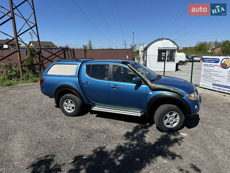 Пикап Mitsubishi L 200 2008 в Киеве