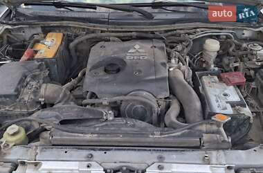 Пикап Mitsubishi L 200 2012 в 