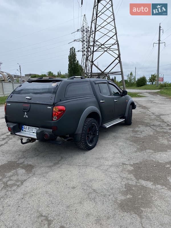 Пікап Mitsubishi L 200 2008 в Здолбуніві