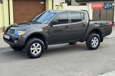 Пикап Mitsubishi L 200 2007 в Одессе