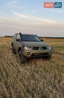Пікап Mitsubishi L 200 2008 в 