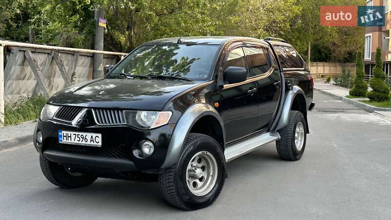 Mitsubishi L 200 2008
