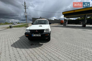Пикап Mitsubishi L 200 2002 в 