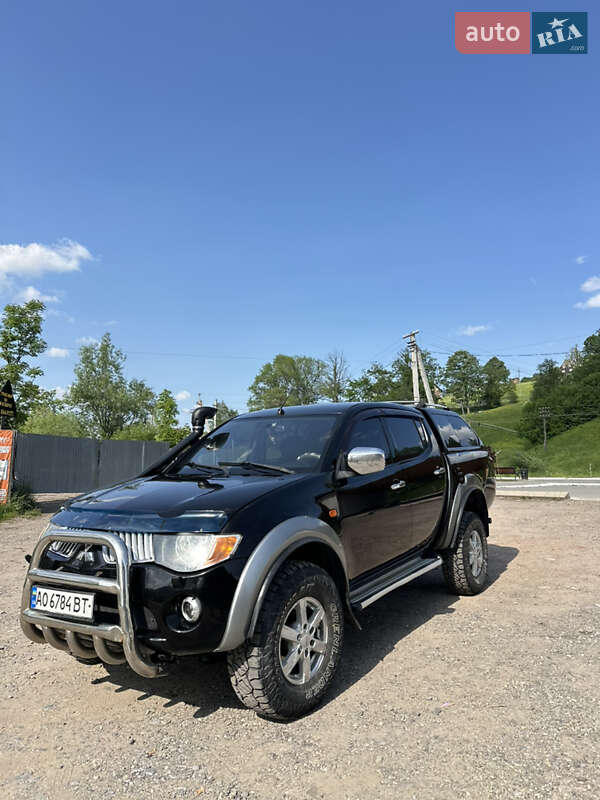 Mitsubishi L 200 2008