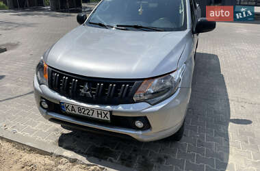 Пикап Mitsubishi L 200 2018 в Буче