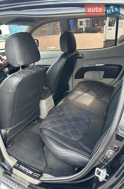 Пикап Mitsubishi L 200 2007 в 