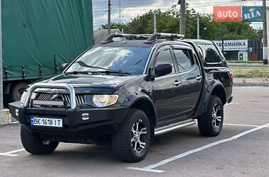 Пикап Mitsubishi L 200 2007 в 