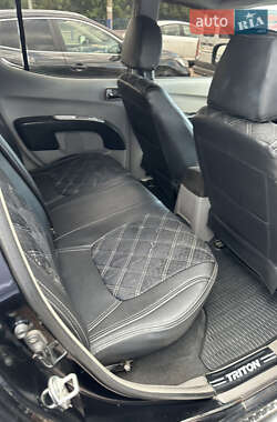 Пикап Mitsubishi L 200 2007 в 