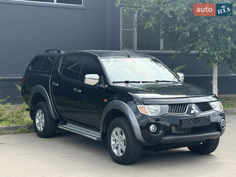 Mitsubishi L 200 2008