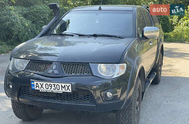 Пикап Mitsubishi L 200 2011 в Киеве