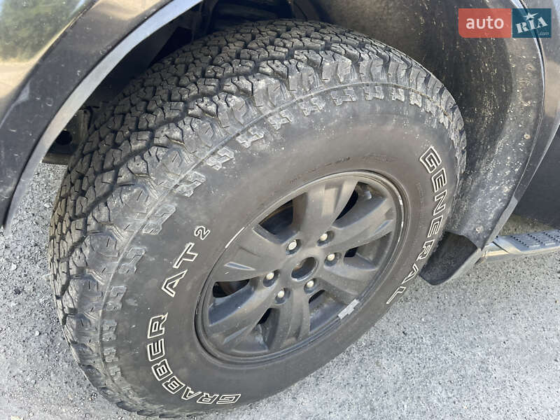 Пикап Mitsubishi L 200 2011 в Киеве