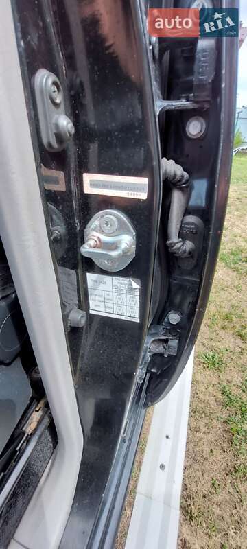 Пикап Mitsubishi L 200 2007 в Новояворовске