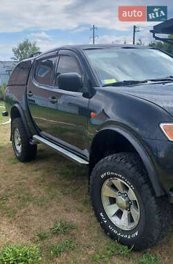 Пикап Mitsubishi L 200 2007 в 