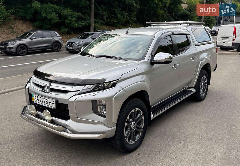 Пикап Mitsubishi L 200 2018 в Киеве