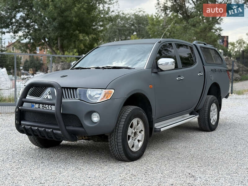 Пикап Mitsubishi L 200 2008 в Новомосковске