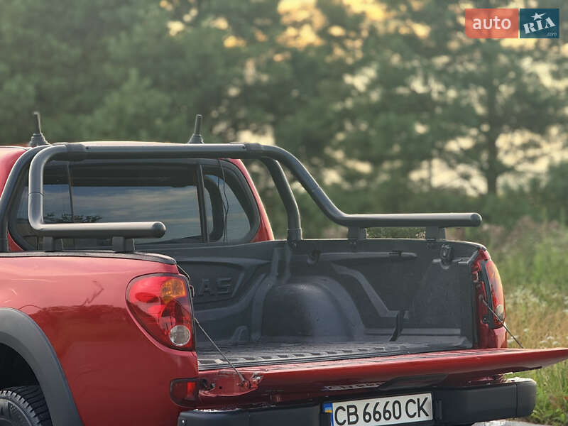 Пикап Mitsubishi L 200 2008 в Мене