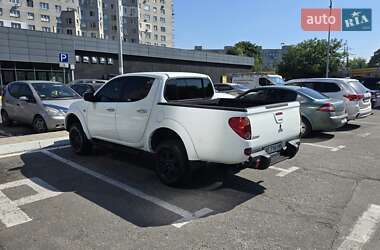 Пикап Mitsubishi L 200 2014 в 