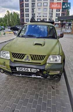 Пикап Mitsubishi L 200 2005 в Сумах