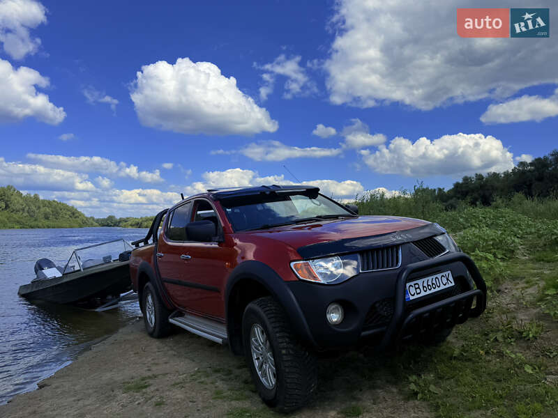 Mitsubishi L 200 2008