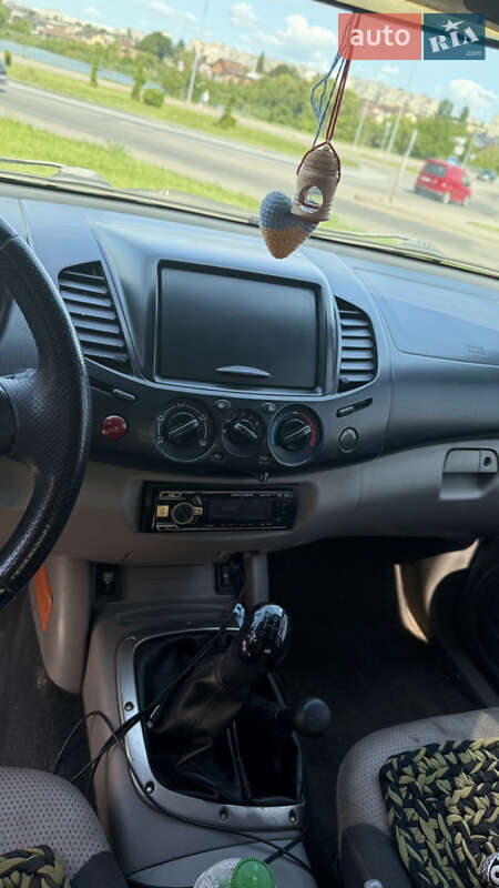 Пікап Mitsubishi L 200 2007 в Вінниці