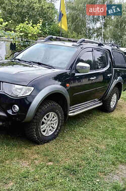 Пикап Mitsubishi L 200 2008 в Киеве