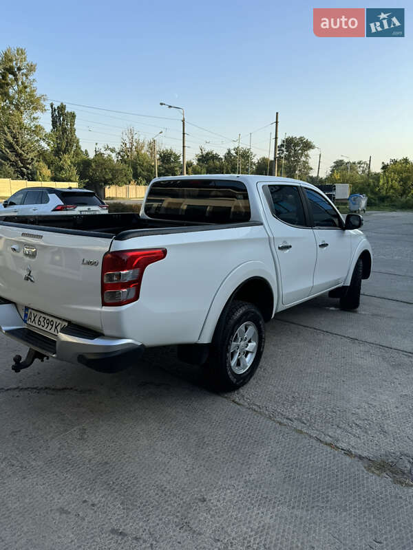 Пикап Mitsubishi L 200 2016 в Харькове фото 5 Пикап Mitsubishi L 200 2016 в Харькове