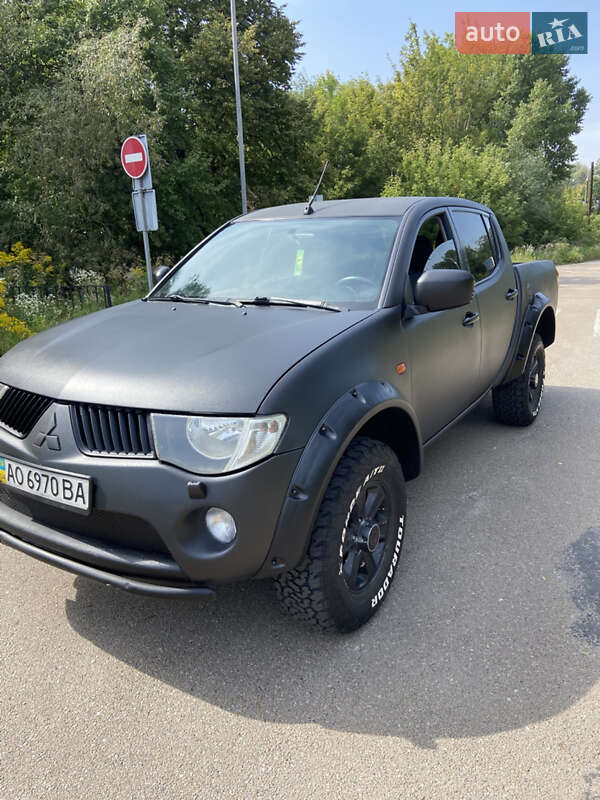 Пикап Mitsubishi L 200 2008 в Житомире