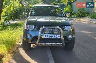 Пикап Mitsubishi L 200 2007 в 