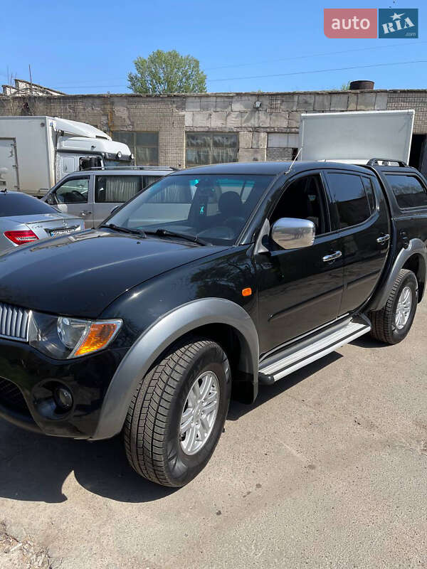 Пикап Mitsubishi L 200 2008 в Каменец-Подольском