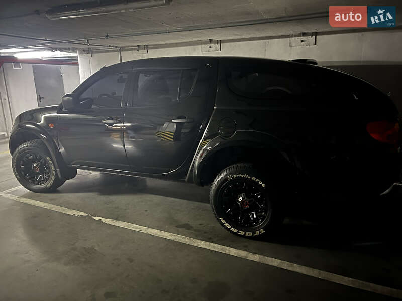 Пикап Mitsubishi L 200 2008 в Бердичеве