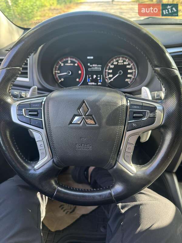 Пикап Mitsubishi L 200 2023 в Полтаве