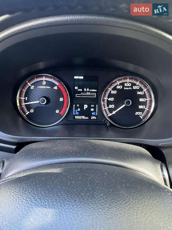Пикап Mitsubishi L 200 2023 в Полтаве