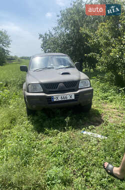 Пікап Mitsubishi L 200 2005 в Близнюках