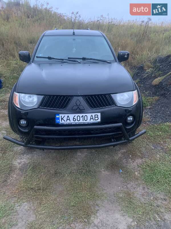 Mitsubishi L 200 2007