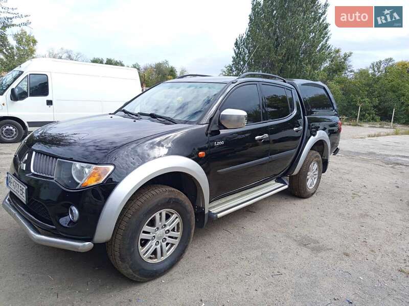 Mitsubishi L 200 2008