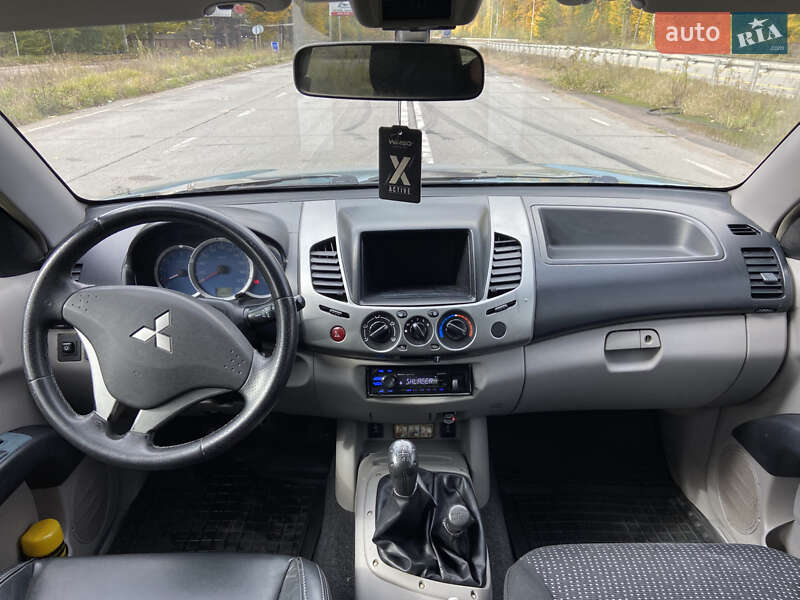 Пикап Mitsubishi L 200 2007 в Житомире