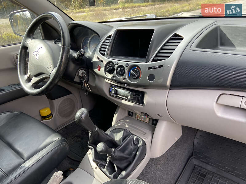 Пикап Mitsubishi L 200 2007 в Житомире