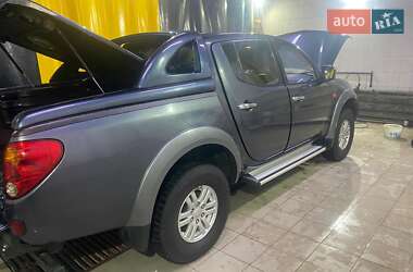 Пикап Mitsubishi L 200 2007 в 