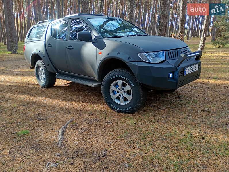 Пикап Mitsubishi L 200 2008 в Сумах