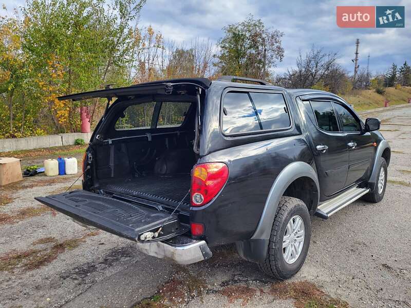 Пікап Mitsubishi L 200 2008 в Ізюмі фото 10 Пікап Mitsubishi L 200 2008 в Ізюмі