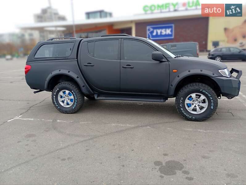 Пікап Mitsubishi L 200 2008 в Сумах